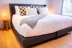 Capitalia Santa Fe Style & Comfort with Parking