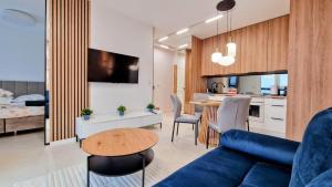 Luxury in City 15 Tobaco Park&Atlas Arena