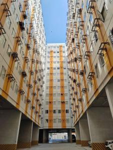 Mountain City Condo Room for Rent in Quezon City