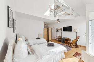 Gelbe Koffer - Vintage Maisonette Neunkirchen - 2 SZ - Self-Check-in - Balkon - Parkplatz - 1 km zum Zentrum - bis 4 Pers