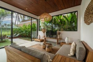 Villa La Maisouneta by BaliSuperHost