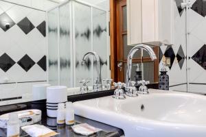 - Olbia City Center - Regina Margherita Apartment img8