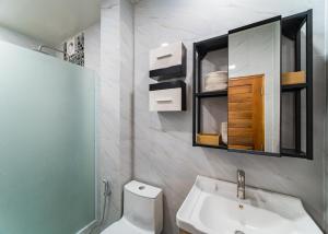 Panoramic Sea View Chaweng Hill Modern Apartment