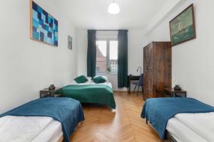 Stylish Korzenna Apartment Perfect for Remote Work with an Excellent Location by Noclegi Renters