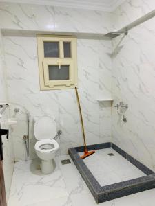 فيلا بقريه جرين بيتش 4 غرف وحمام سباحة خاص تشطيب السنه فرش مودرن