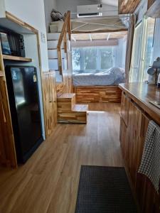 Samui Tiny House villa Glamping Seaview sleeps 8