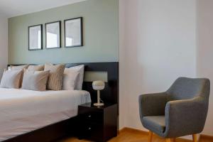 Capitalia Chic 2BR with Gym Near Expo Santa Fe