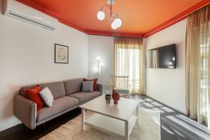 OneZeroTwo by Zoia Living