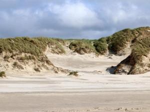 Seaside Serenity at Henne Strand-By Traum
