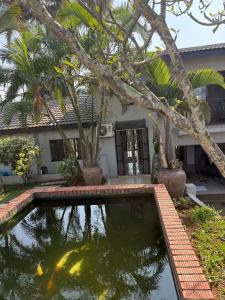 Saltrock Beach Holiday House