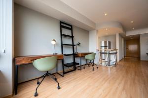 Capitalia 2BR Santa Fe Comfort & Pet-Friendly