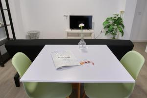 Suite by Hawkins interior 1º A