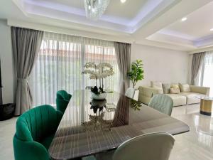 Facaii-Pool villa 5 Bedroom 6 Bathroom