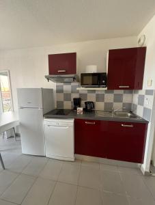 T3 & tous conforts & piscine & sauna & plage