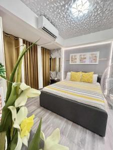 Urban Retreat at Azure