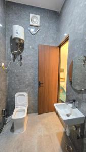 JASMIN a luxury stay Walk to Taj Mahal