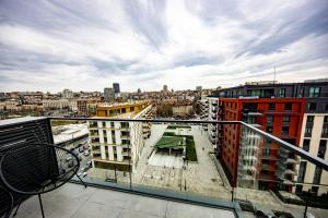 ZIGZAG Belgrade Waterfront King