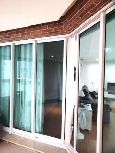 Flat quadra da Praia com Garagem Piscina Ar Condic