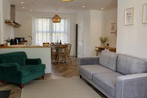 1 Thornbarrow - Spacious Townhouse in Windermere The Lake District