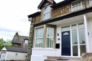 1 Thornbarrow - Spacious Townhouse in Windermere The Lake District