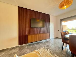 RESIDENCE PRESTIGIA, Piscine, calme et verdure