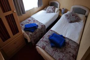 Charming 3-Bed Holiday Home in Poole Rockley Park