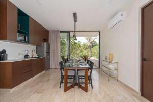 Maria Tulum - Modern 2BR Retreat with Pool