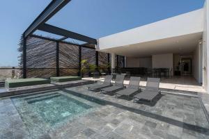 Maria Tulum - Modern 2BR Retreat with Pool