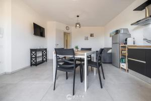 Modern 2BR Retreat in Pula - Bright & Quiet img10