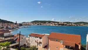 Apartmany Tisno Nikola