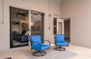 East Orlando Getaway - 3BR2BTH - *Pool *Parking