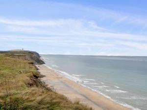 Holiday Home Dyri - 75m from the sea by Interhome