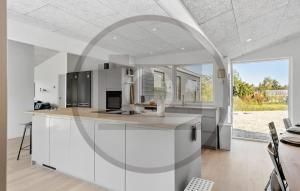 Lovely Home In Fårvang With Sauna