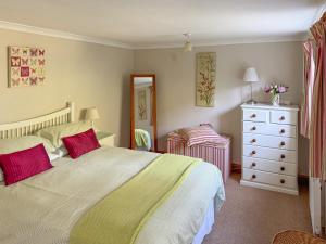 Picket Hill Cottage