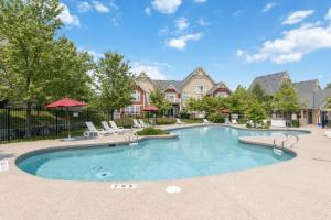 Alpine Breeze Getaway at Blue