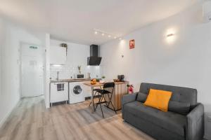 Moderno Estudio con Piscina en Arona - Ideal para Parejas