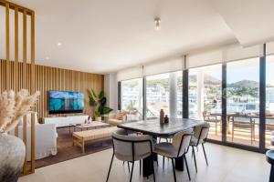 Maras Apartments Higuerón West - Scandinavian Luxury - Seaviews & Natural Landscapes