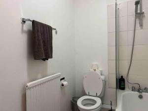 Private Rooms Sleeps 7 with Wi-Fi