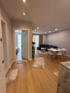 LeOn Apartment Tirana