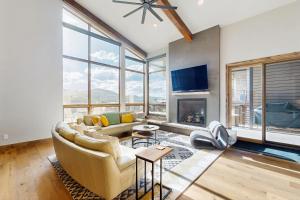 Lakota Northwoods Luxury Villa 308