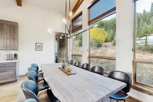 Lakota Northwoods Luxury Villa 308