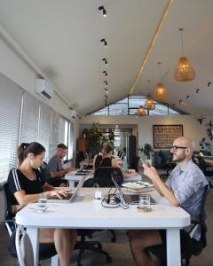 Villa Youlas Canggu Free Coworking Space