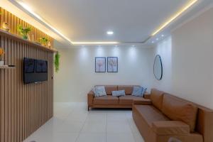 Apartamento AV. Brasil Frente Sh. Atlântico