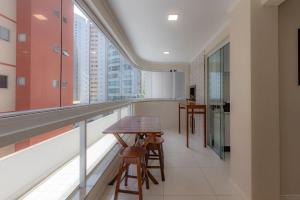 Apartamento AV. Brasil Frente Sh. Atlântico