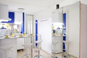 Santorini Style at Nathional Archeological museum of Athens,Greece