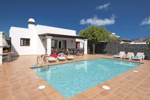 Villa Flamingo by Villa Plus