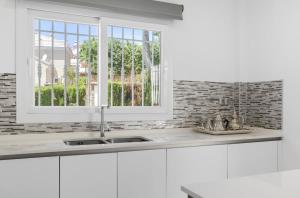 Villa Elviria Lujo, Piscina y Sauna Privada