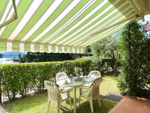 D1MORA Borgo Verde - apartment with pool and garden