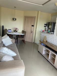 Apartamento mobiliado