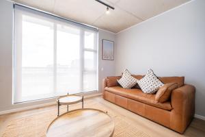 410 Riverlands - Lux 1 bedroom Apartment